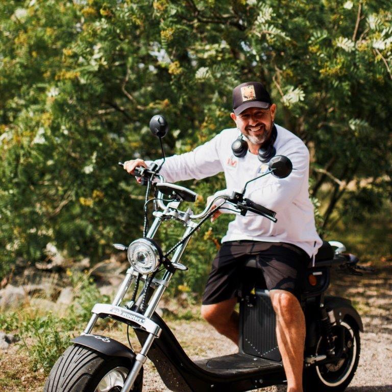 EGO Master sähköskootteri