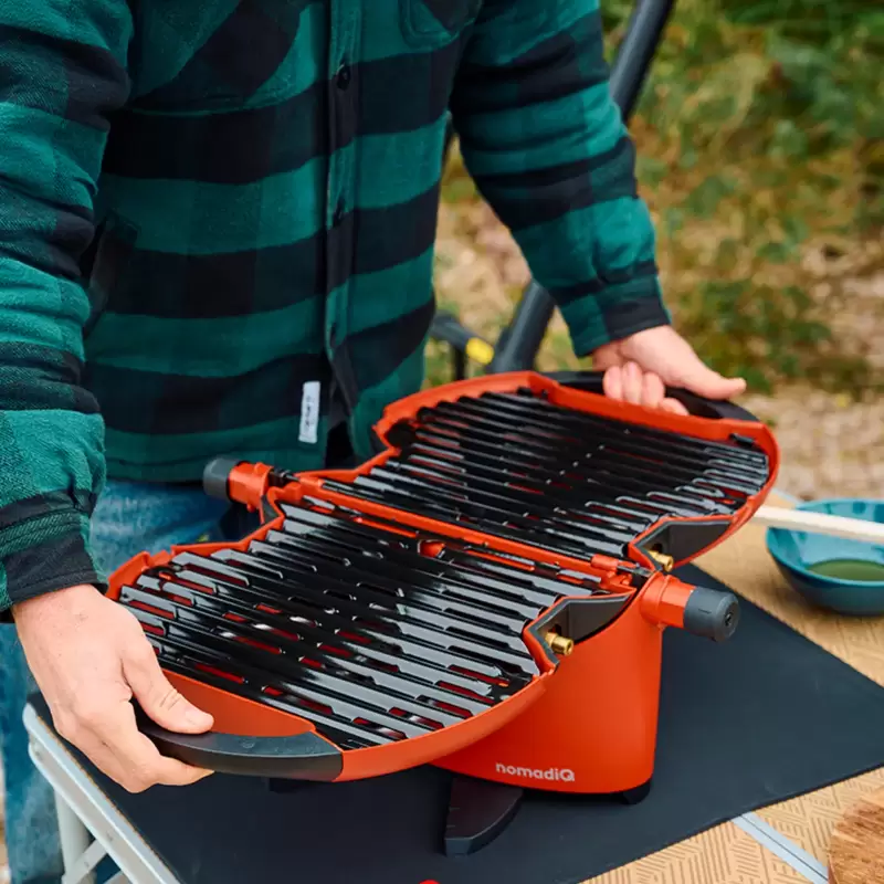 NomadiQ kannettava kaasugrilli, punainen - Image 5